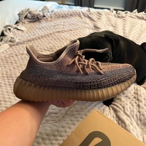 Yeezy Boost 350 V2